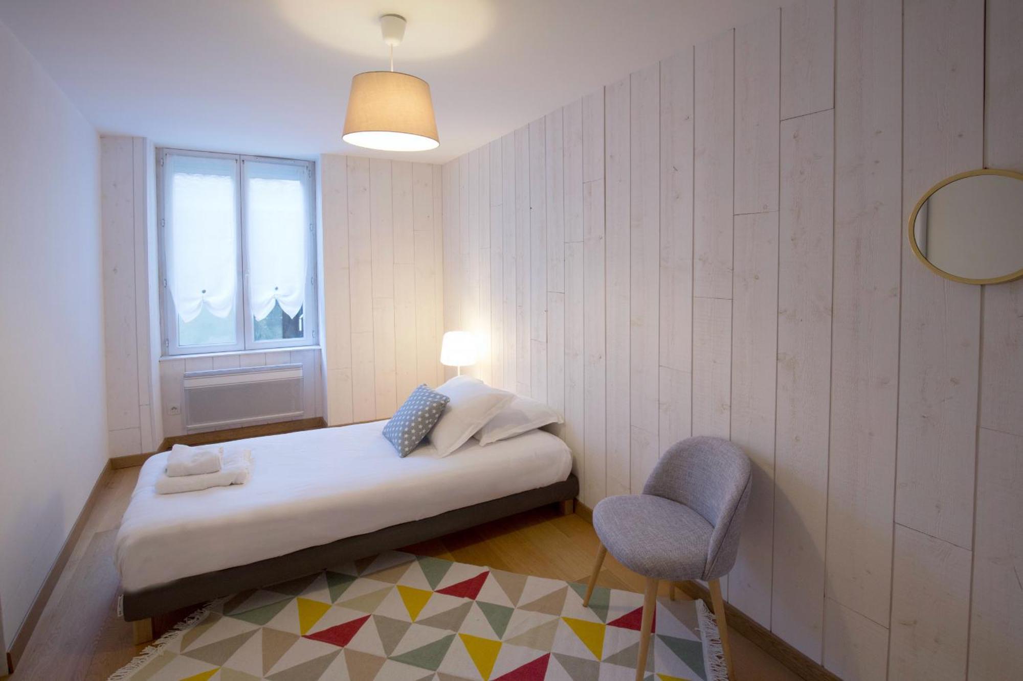 Appartement Sur Les Quais De Бордо Екстериор снимка